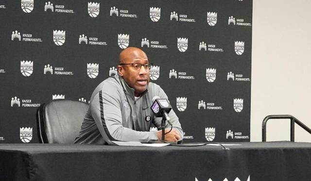 开云平台-国王变身黑马三大关键：福克斯蜕变 引援大赢家